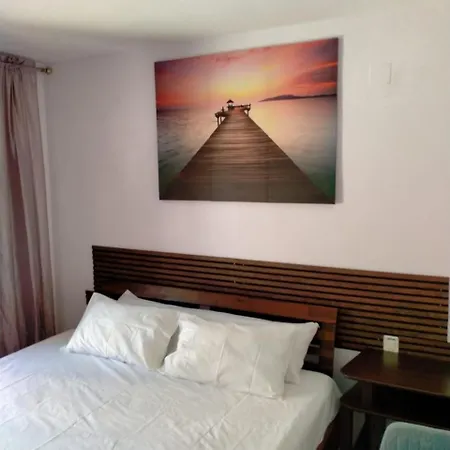 Casa De La Playa Semesterbostad